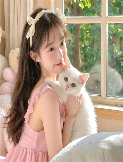 观看手册：《扭臀抖奶艳舞》的把握导演风格与创作特点 助你获得心灵启迪