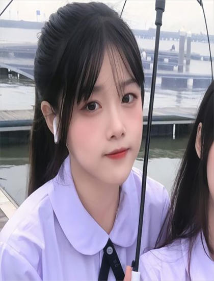 发现《女领袖》：未被注意的细节与意义